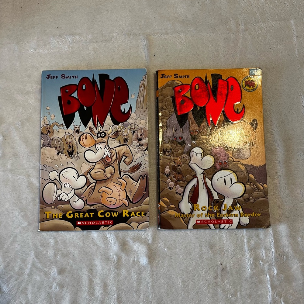 Bone Graphic Novel Book Lot